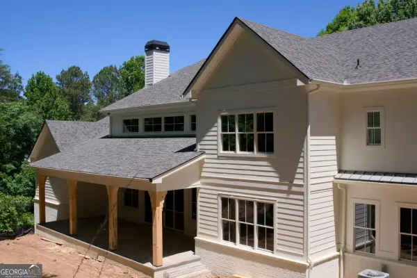 350 Lum Crowe Road, Roswell, GA 30075