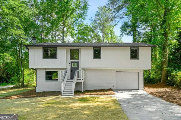 125 Woodbine Drive, Carrollton, GA 30117