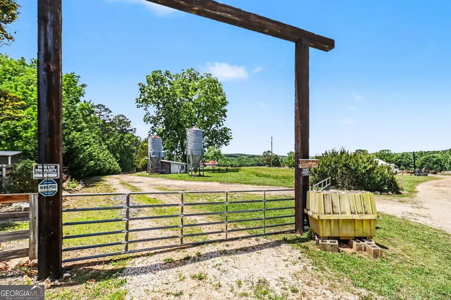 8715 Forrest Road, Grantville, GA 30220 - #2
