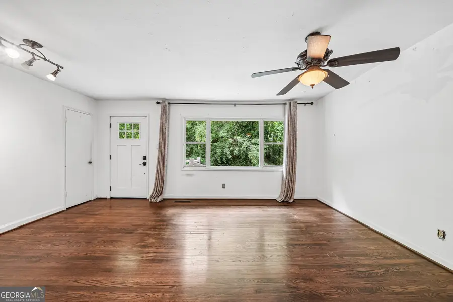 1277 Dunwoody Lane Ne, Brookhaven, GA 30319 - #3