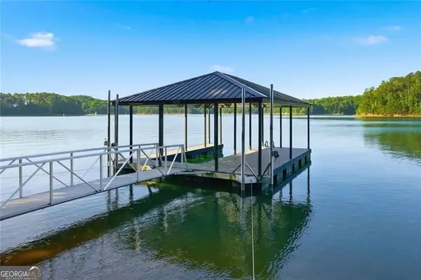 33 Yellow Hammer Drive Se, White, GA 30184