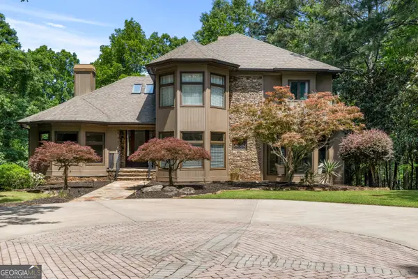 6525 Cox Drive, Flowery Branch, GA 30542