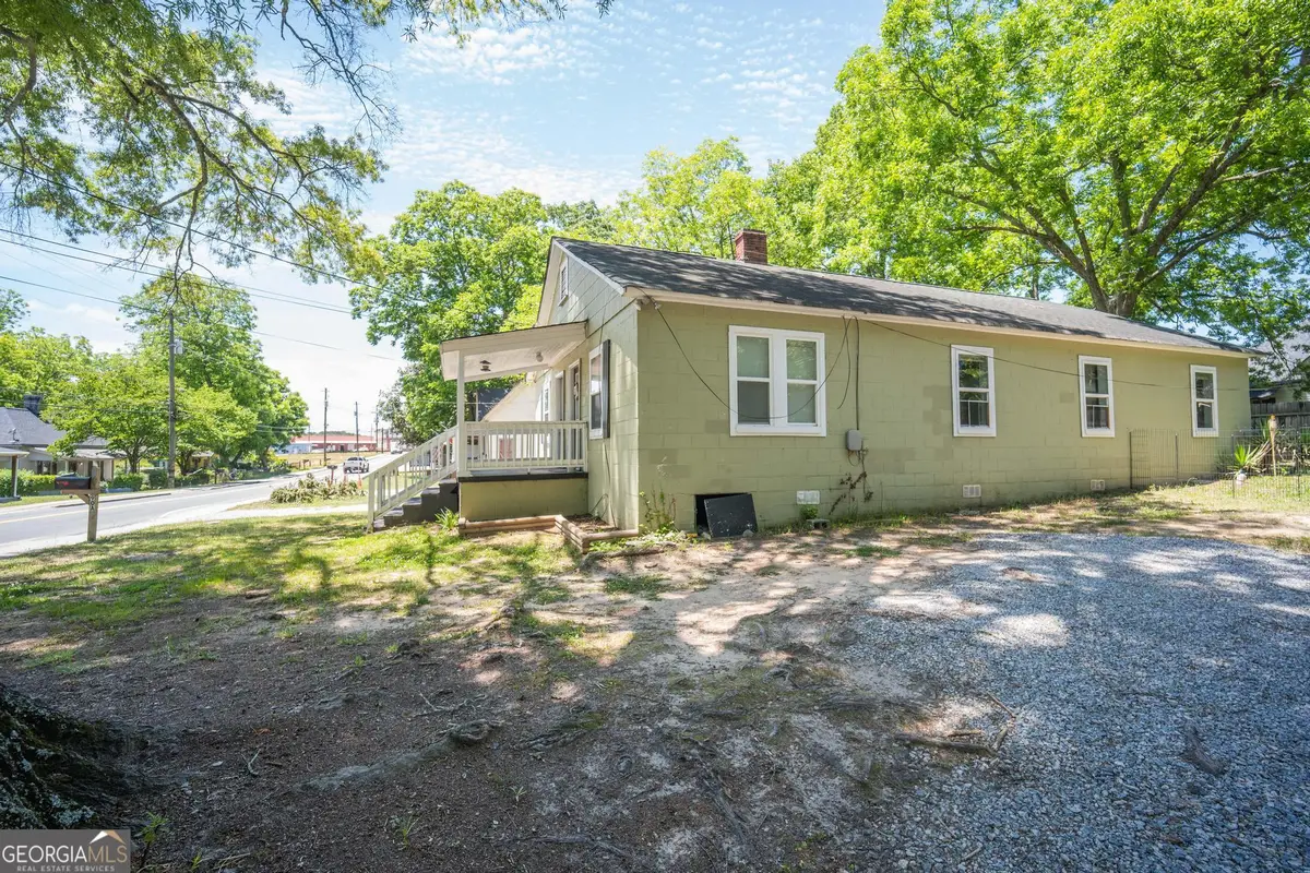 90 Martin Luther King Jr Drive, Winder, GA 30680 - #1