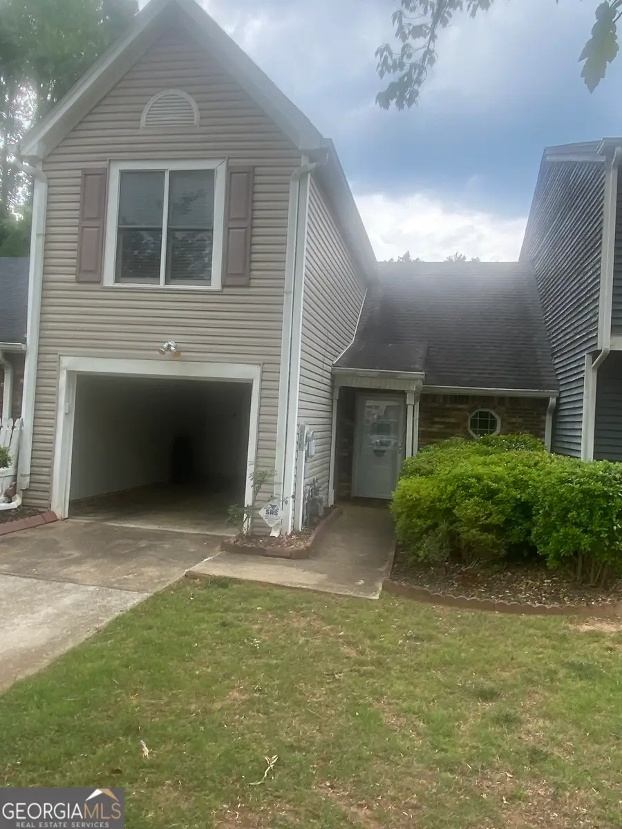 384 Lakeridge Court, Riverdale, GA 30274 - #2