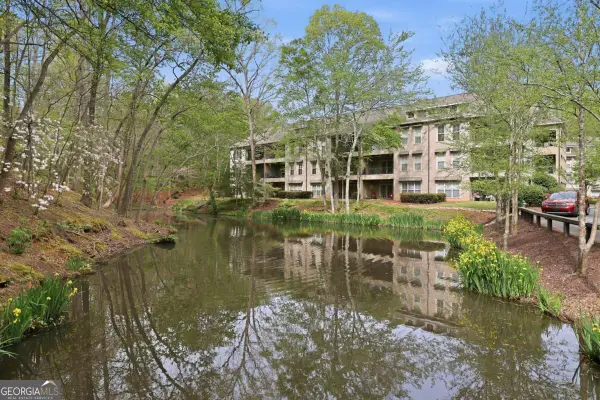 125 Wood Lake Drive #305, Athens, GA 30606