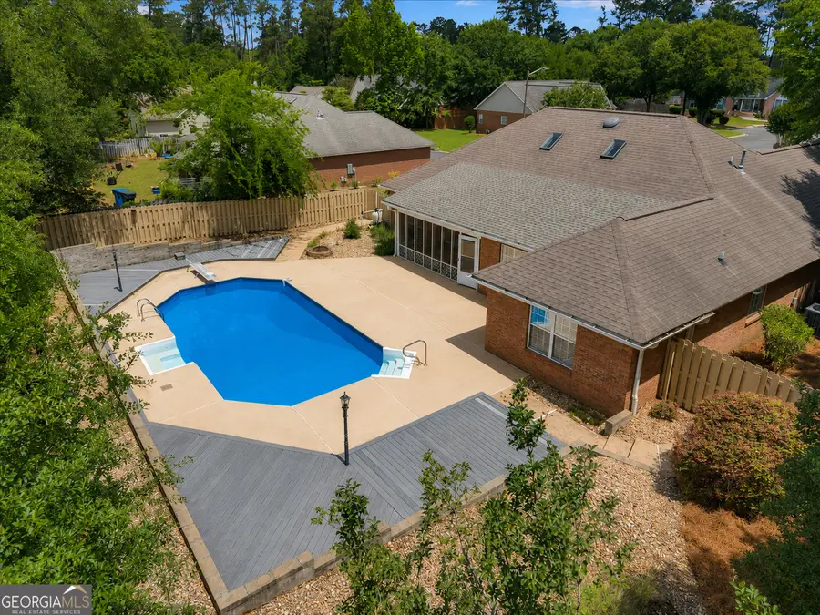300 Oak Pointe Drive, Dublin, GA 31021 - #2