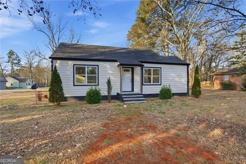303 Glen Iris Drive, Monroe, GA 30655 - #2