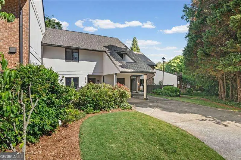 3241 Clairmont North Ne, Brookhaven, GA 30329 - #2
