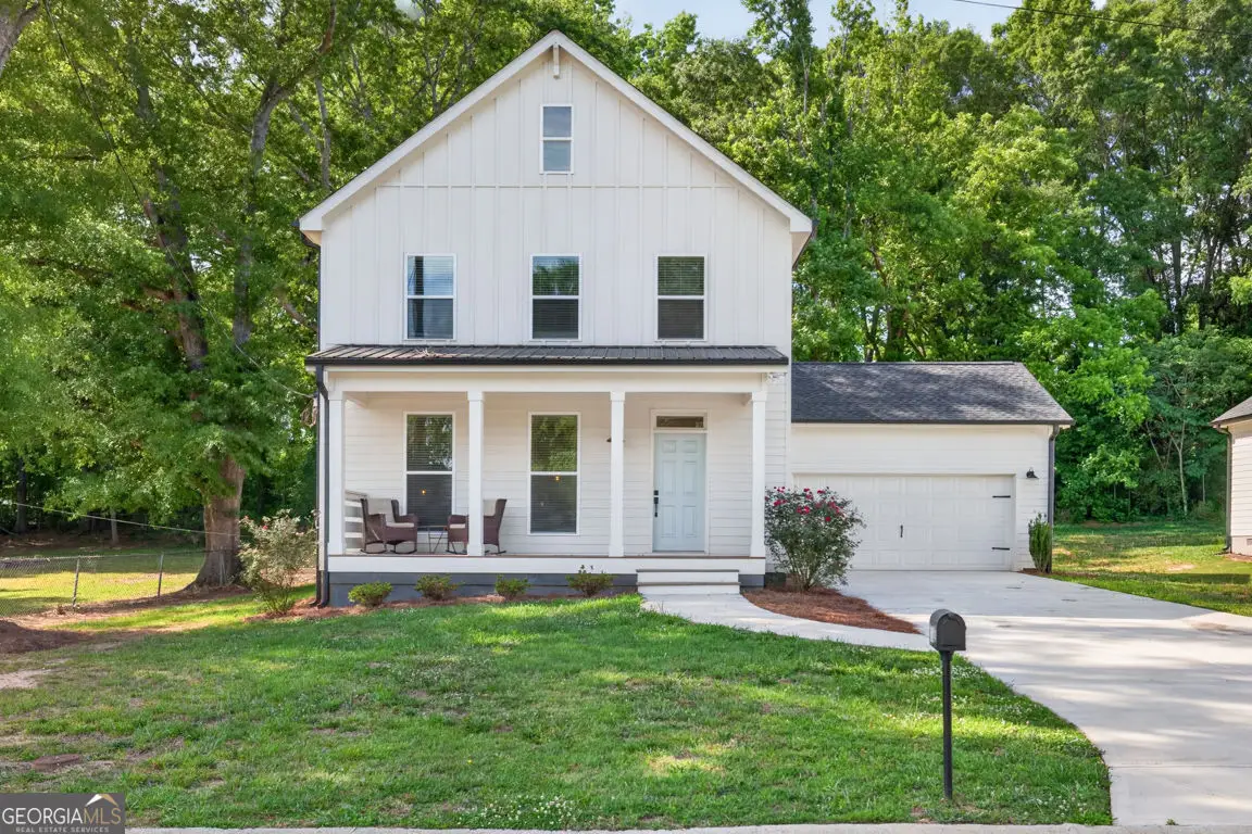 125 E 5th Street, Monroe, GA 30655 - #1