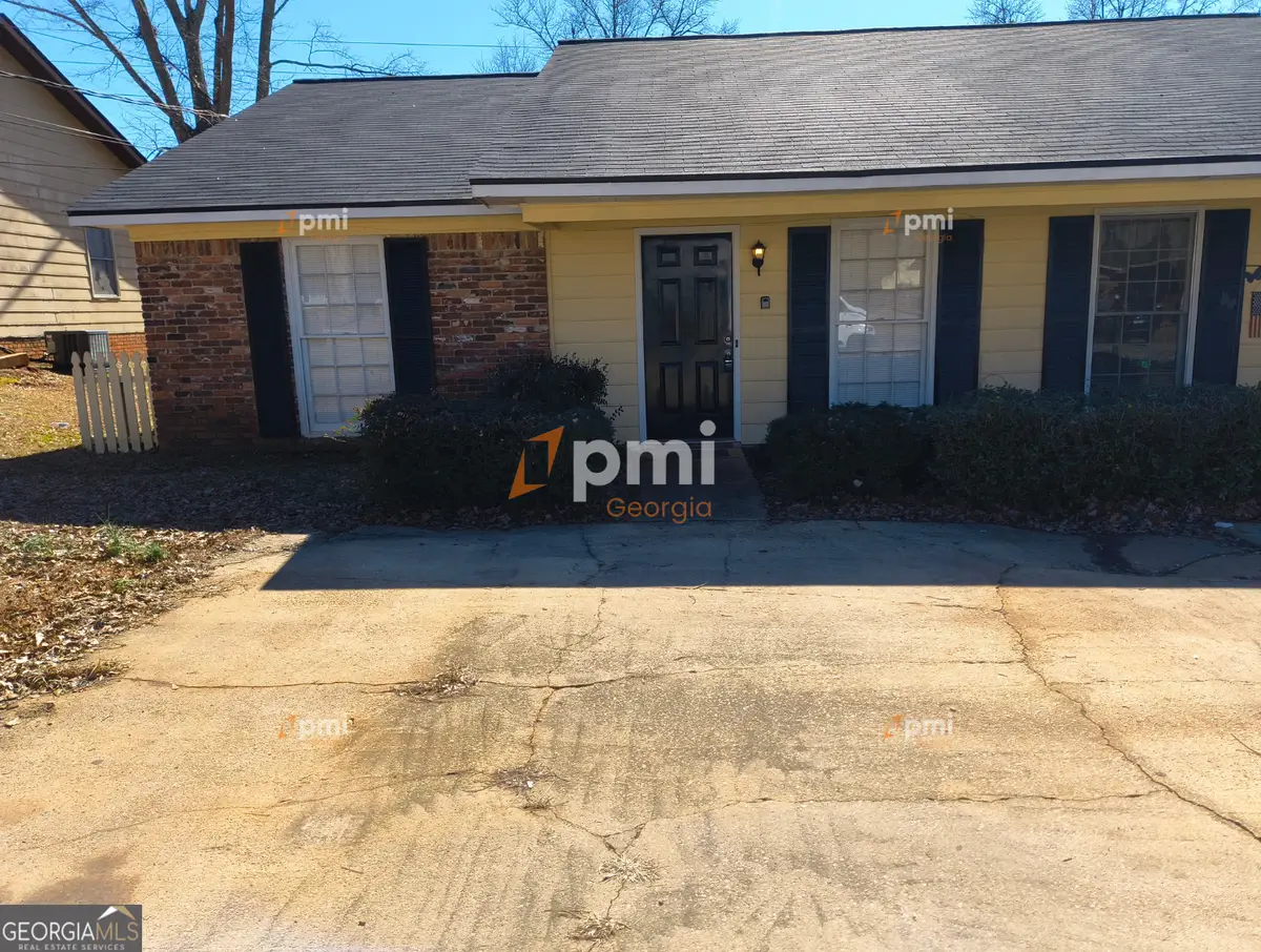 102 Peachtree Court, Lagrange, GA 30241 - #1