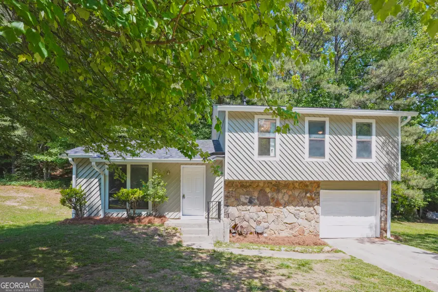 4975 Galbraith Circle, Stone Mountain, GA 30088 - #2