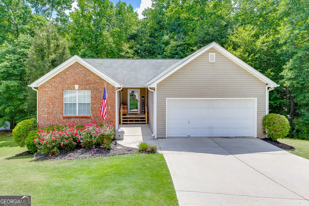 6211 Huntcliff Drive, Flowery Branch, GA 30542 - #1