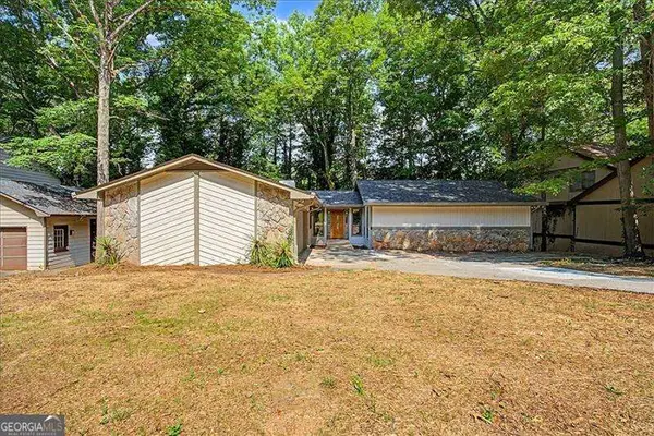 1583 Fieldgreen Overlook, Stone Mountain, GA 30088