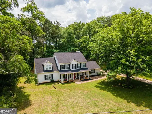 67 Roger Arnold Road, Grantville, GA 30220