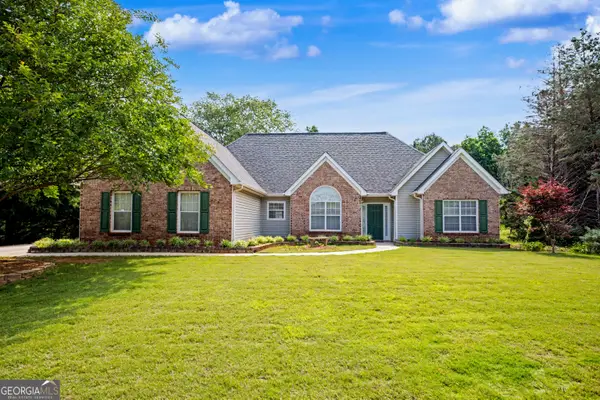 240 Albertas Court, McDonough, GA 30252