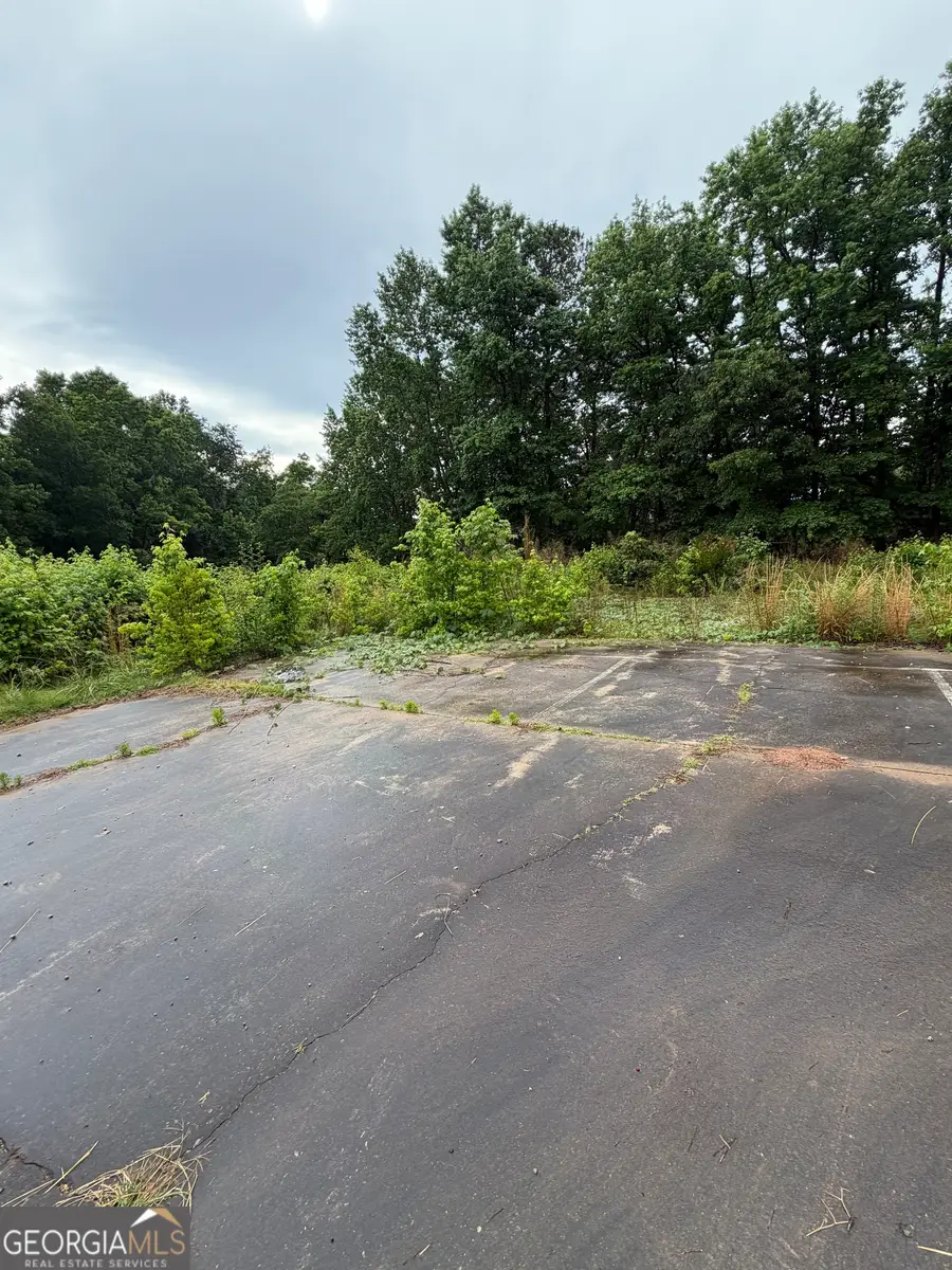 2934 Bridge Drive, Gainesville, GA 30506 - #2