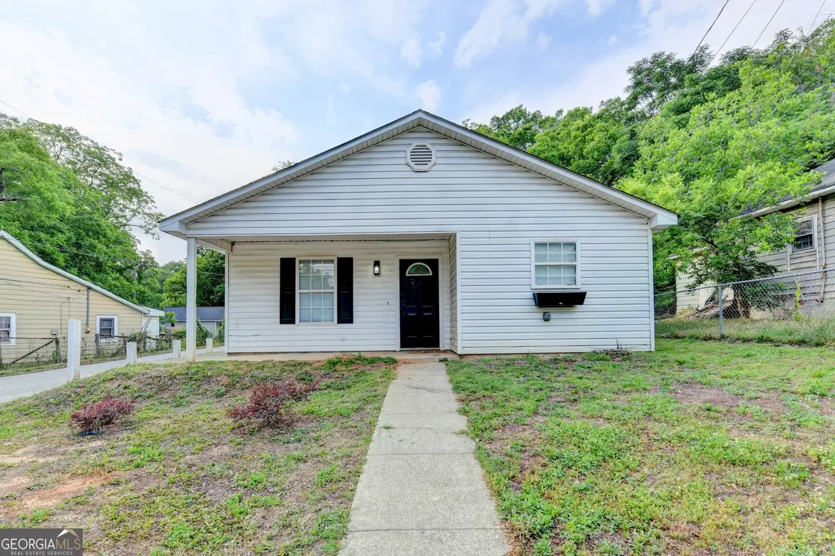 801 Davis Street, Monroe, GA 30655 - #1