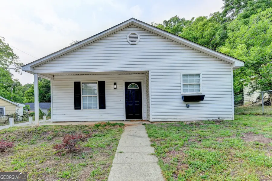 801 Davis Street, Monroe, GA 30655 - #2