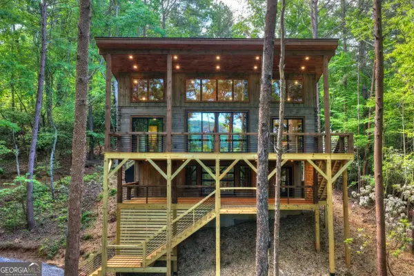 328 Crabapple Drive, Blue Ridge, GA 30513
