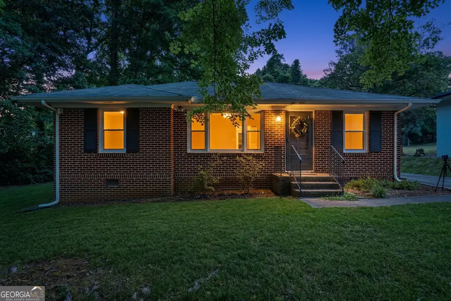 243 S Myrtle Street, Winder, GA 30680 - #2