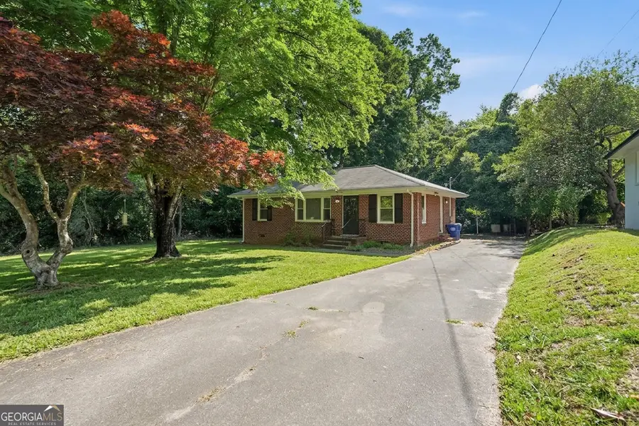 243 S Myrtle Street, Winder, GA 30680 - #3