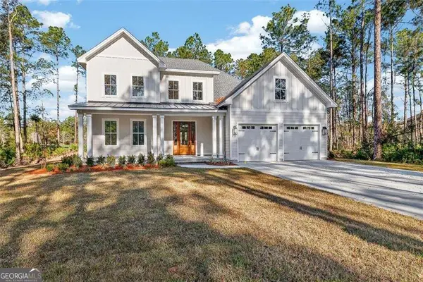 39 Oak Grove Court, Waverly, GA 31565
