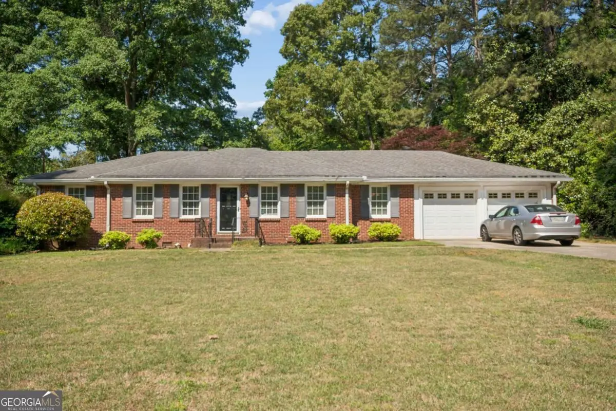 240 Gilbert Road, Fayetteville, GA 30214 - #1
