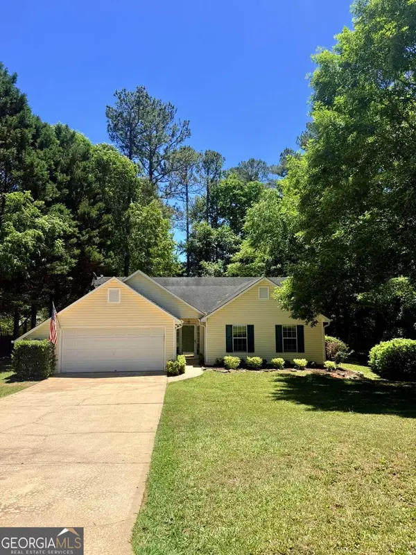 176 Flagman Street, Dawsonville, GA 30534