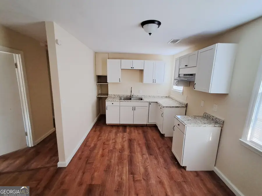 815 Edwards Avenue, Macon, GA 31204 - #3