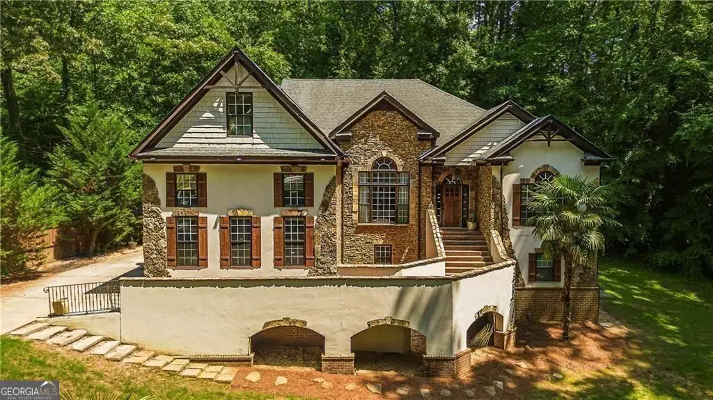 2864 Sandpiper Circle Sw, Atlanta, GA 30311 - #1