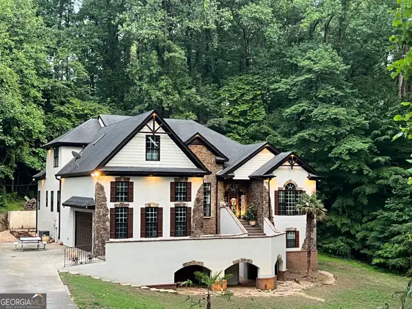 2864 Sandpiper Circle Sw, Atlanta, GA 30311