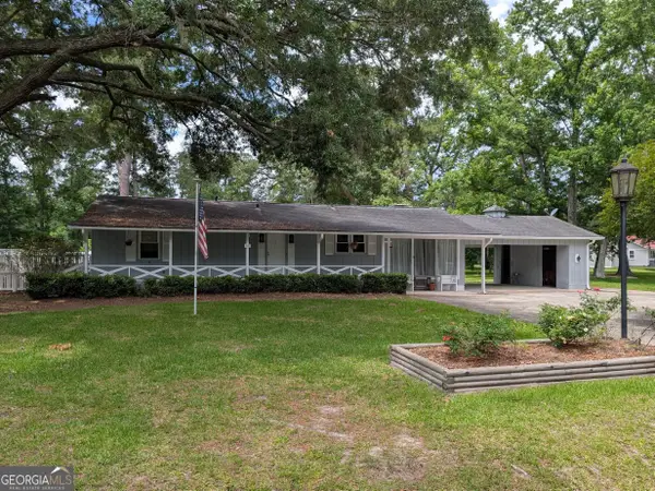 642 Island Drive, Midway, GA 31320