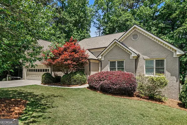 977 Sunny Glenn Court, Lawrenceville, GA 30043