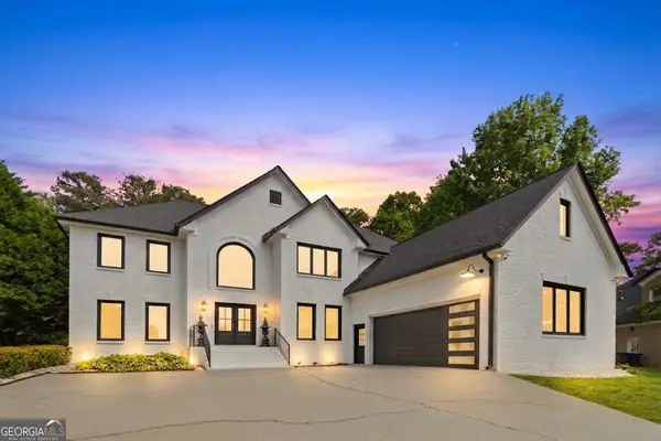 398 Dunleven Manor Walk, Lawrenceville, GA 30043