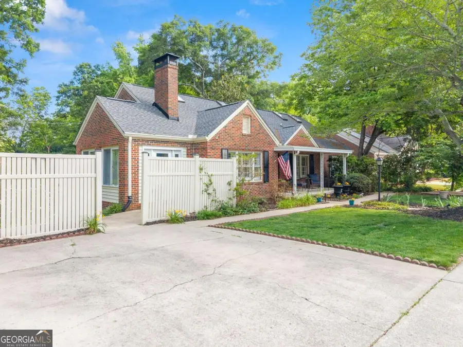 601 Ridgewood Avenue, Gainesville, GA 30501 - #3