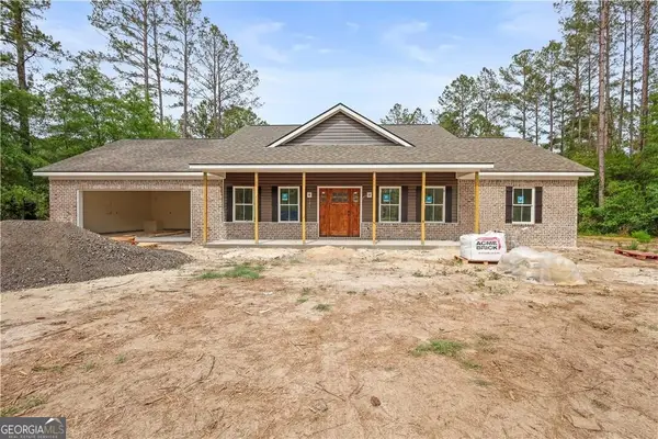 112 Dixie Drive, Springfield, GA 31329