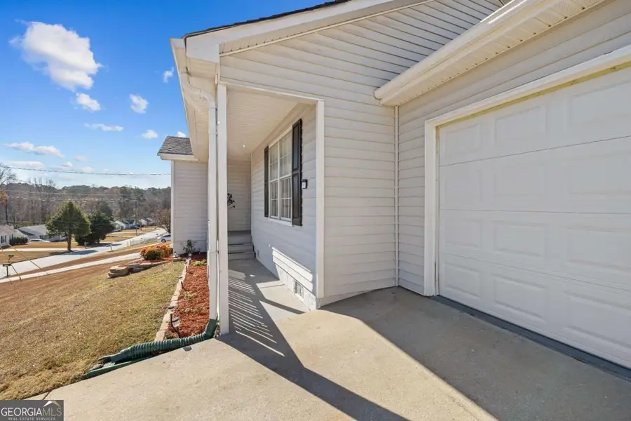 6324 Amberly Road, Rex, GA 30273 - #2