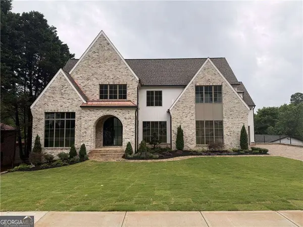 228 Thomas Circle, Roswell, GA 30075
