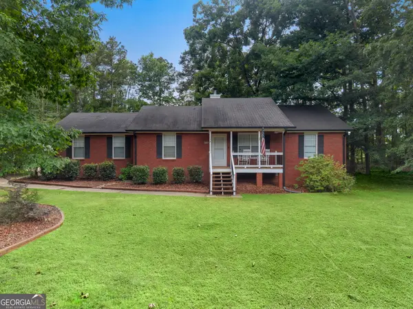 173 Southridge Dr, Locust Grove, GA 30248