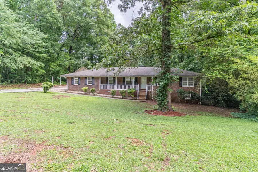 5022 Green Oak Drive Sw, Lilburn, GA 30047 - #2