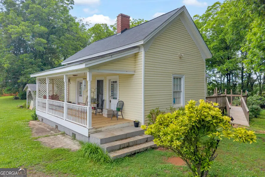 5270 Gainesville Street, Flowery Branch, GA 30542 - #2
