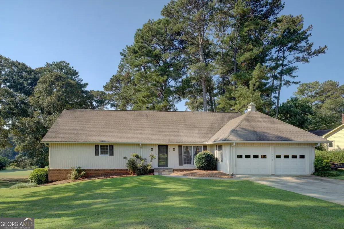 719 Clubhouse Drive, Conyers, GA 30094 - #1