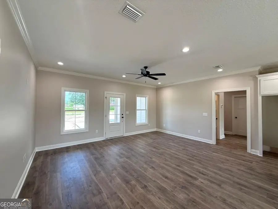 2702 Thomas Street, Adel, GA 31620 - #3