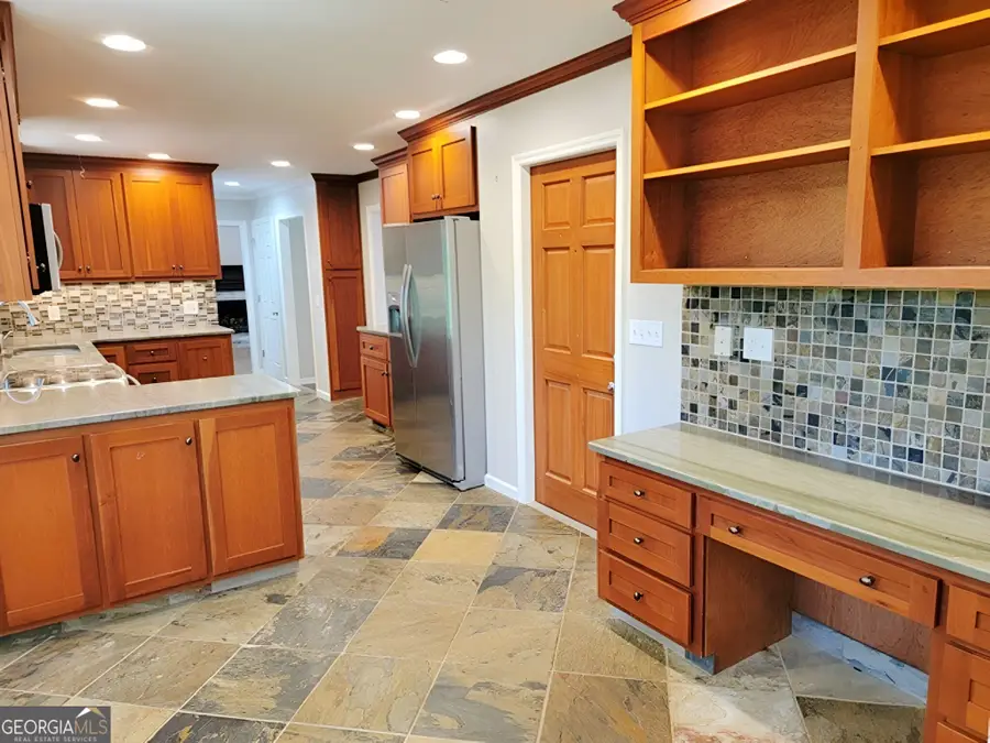 8541 Birch Hollow Drive, Roswell, GA 30076 - #3