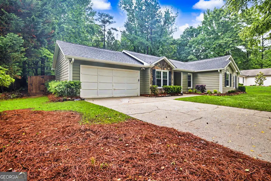 204 Kentwood Drive, Peachtree City, GA 30269 - #2