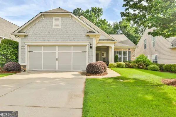 6649 Burnt Hickory Drive, Hoschton, GA 30548