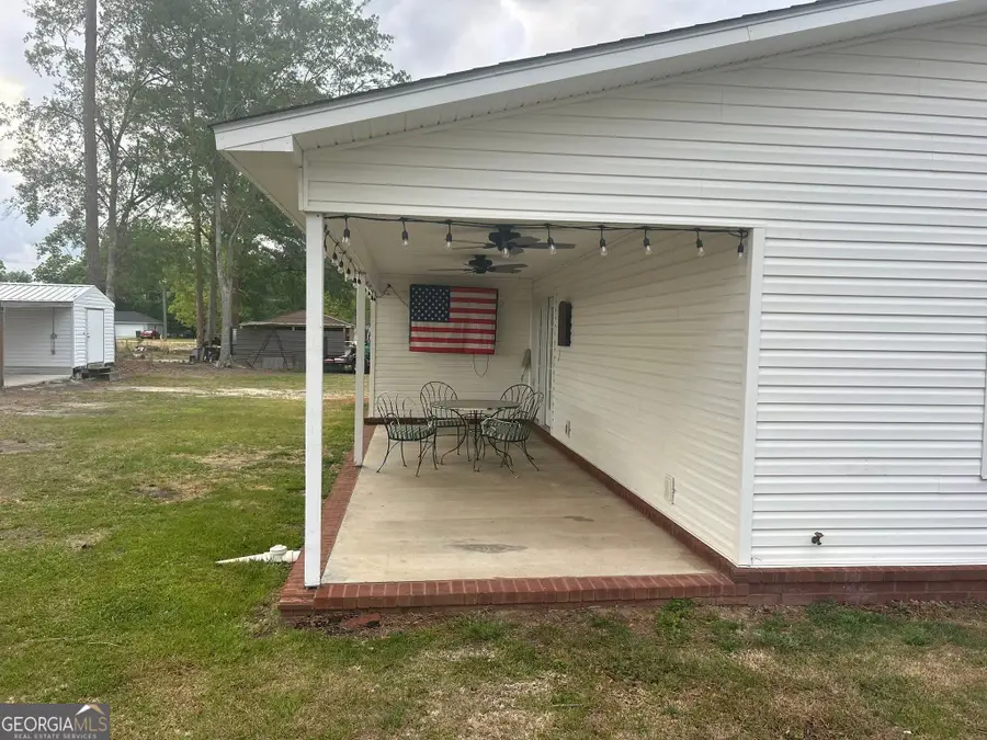 168 Mccall Avenue, Reidsville, GA 30453 - #3