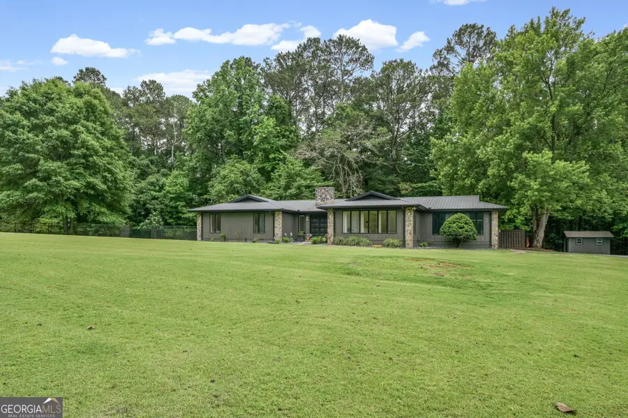 40 Round Lake Road, Griffin, GA 30224 - #3