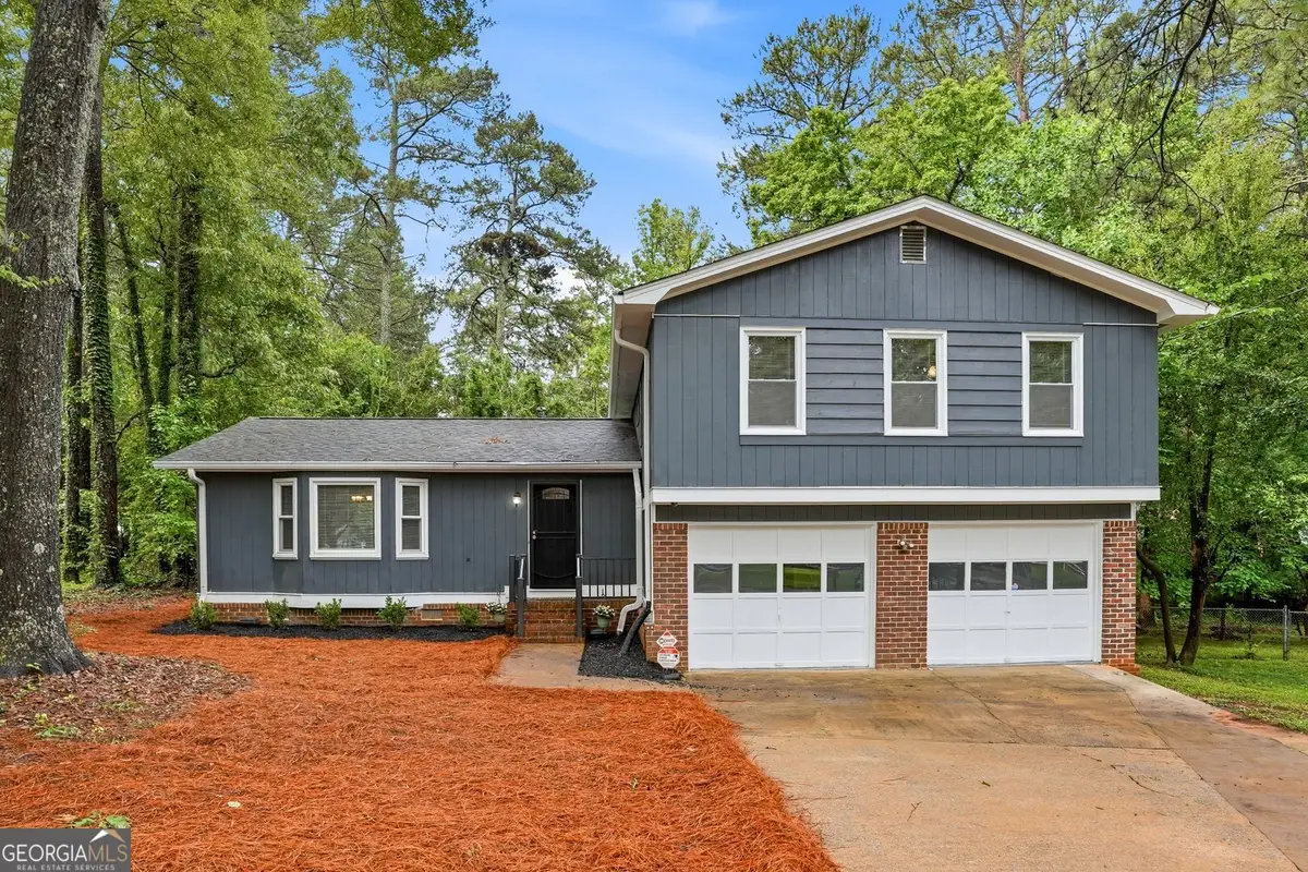 5323 Rockborough Trail, Stone Mountain, GA 30083 - #1