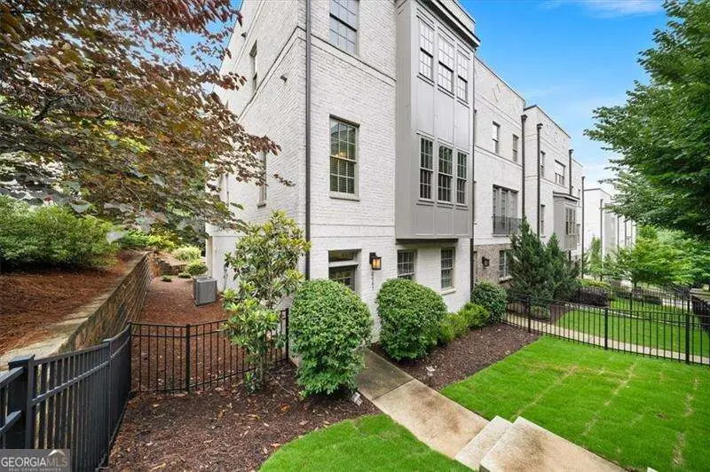 6083 Boylston Drive, Sandy Springs, GA 30328 - #2